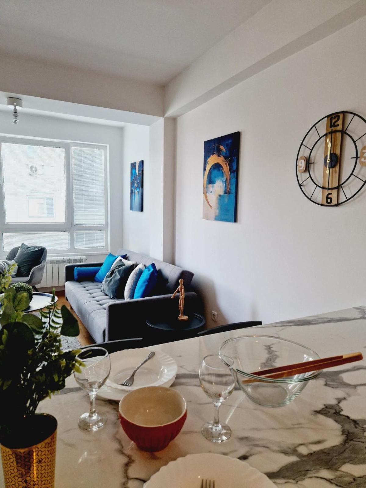 Kamche Lux Apartment Skopje Luaran gambar
